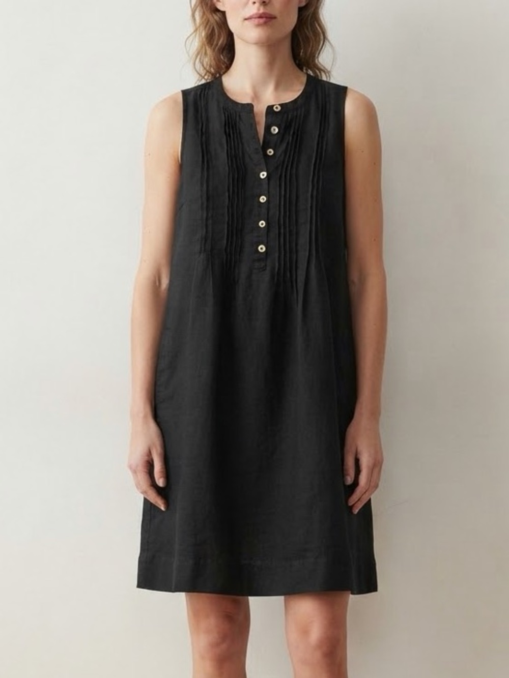 QUINCE 100% European Linen Sleeveless Swing Dress in Black